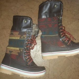 Celebrity Pink Boots_Glacier-Brown